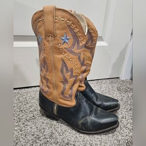 Durango men's Tan and Black Cowboy Boots with Star Design